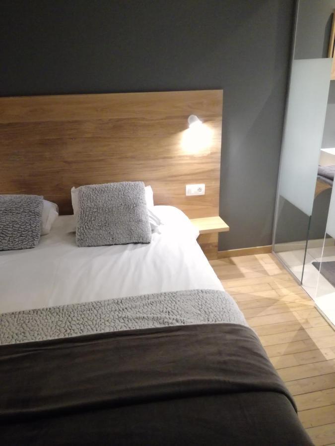 Bed and Breakfast Ferme Houard Bomal Exterior foto