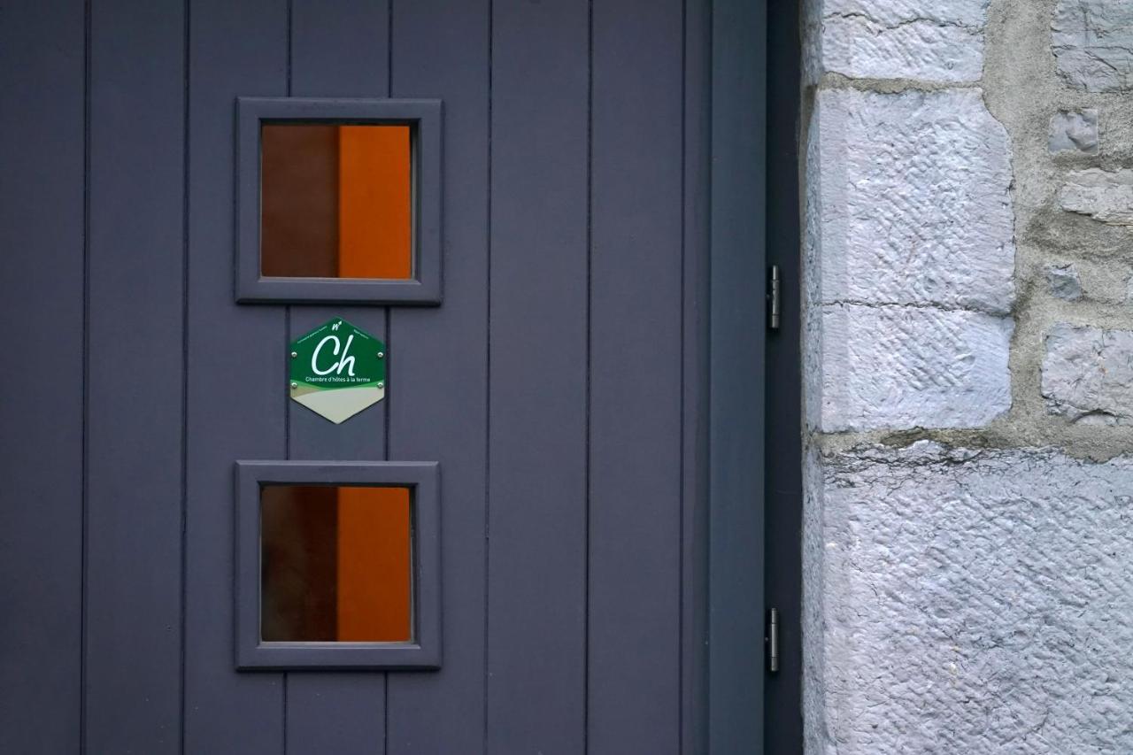 Bed and Breakfast Ferme Houard Bomal Exterior foto