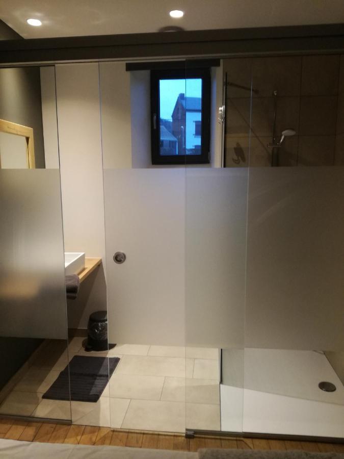Bed and Breakfast Ferme Houard Bomal Exterior foto